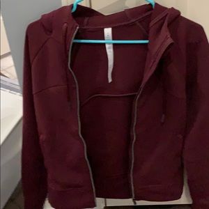 Lulu Lemon jacket size 6 barely worn